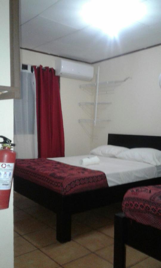 Roca Mar Playa Bonita Hotel Puerto Limon Buitenkant foto