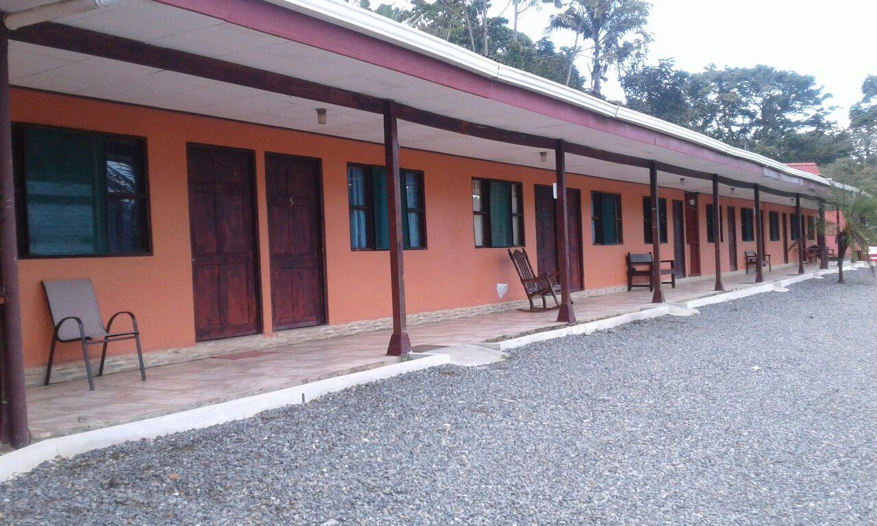 Roca Mar Playa Bonita Hotel Puerto Limon Buitenkant foto